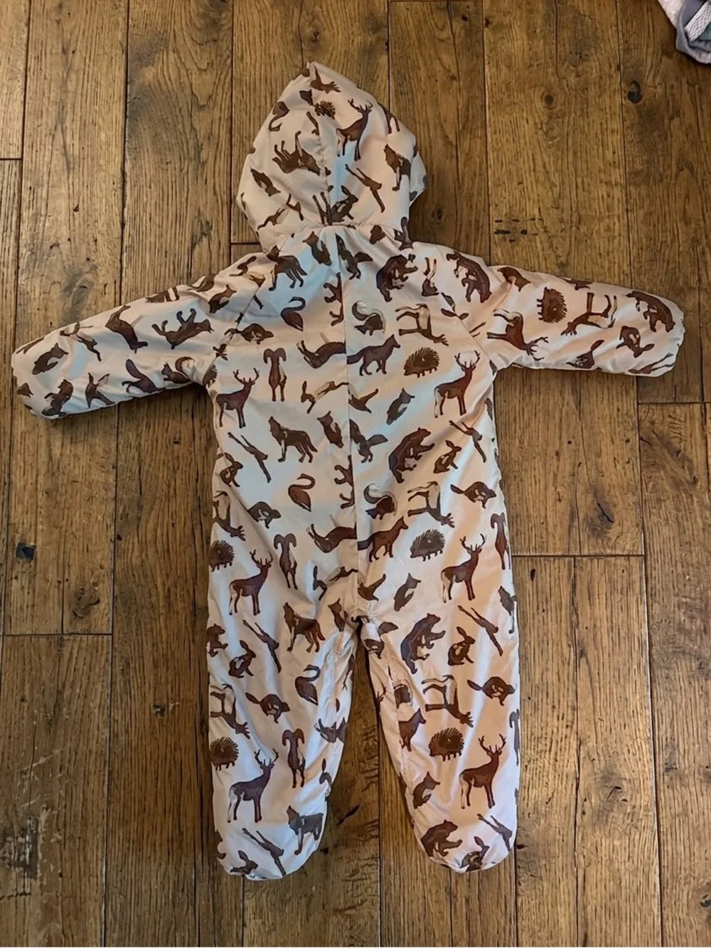 Patagonia Neutral Beige & Brown Animal-Print Hooded Baby Bunting- Fall Winter
